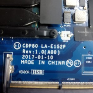 Latitude 5580 stag.jpeg